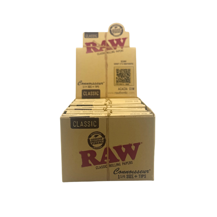 RAW Classic Connoisseur 1¼ Size Rolling Papers + Tips