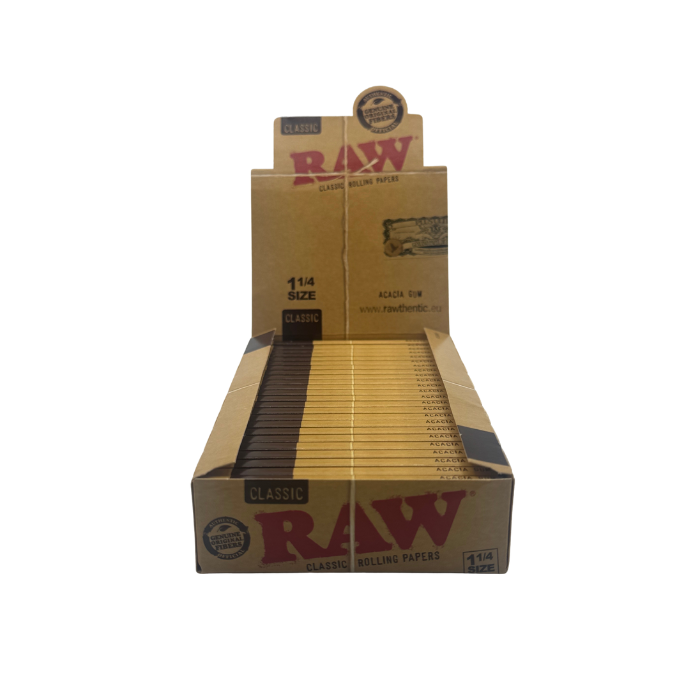 RAW Classic 1¼ Size Rolling Papers